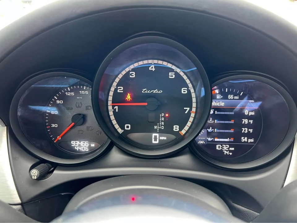 2017 Porsche Macan Turbo - Image 12 of 12