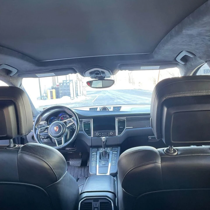 2017 Porsche Macan Turbo - Image 12 of 15