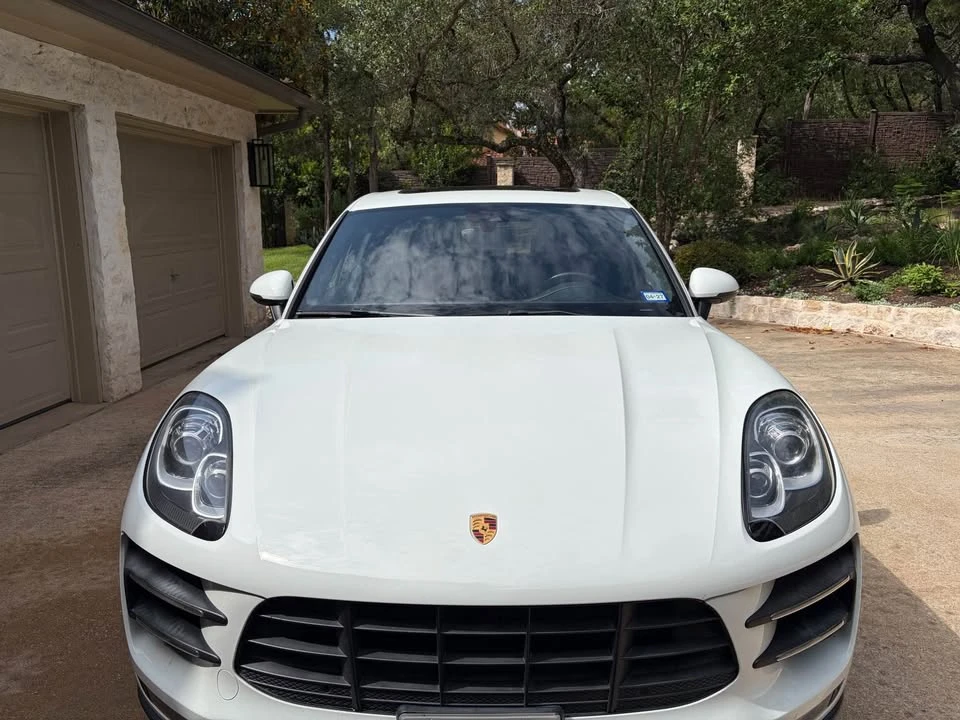 2017 Porsche Macan Turbo - Image 2 of 10
