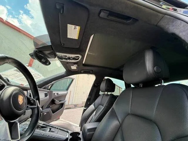 2017 Porsche Macan Turbo - Image 13 of 20
