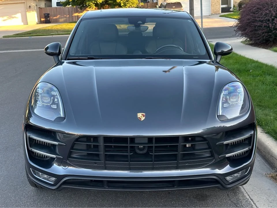 2017 Porsche Macan Turbo - Image 2 of 20