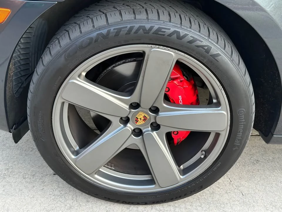 2017 Porsche Macan Turbo - Image 19 of 20