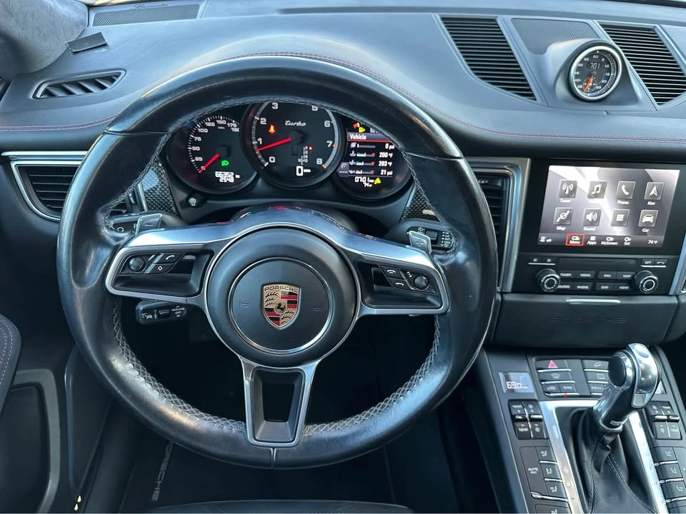 2017 Porsche Macan Turbo - Image 10 of 20