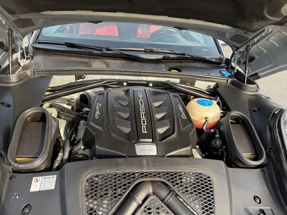 2017 Porsche Macan Turbo - Image 20 of 20