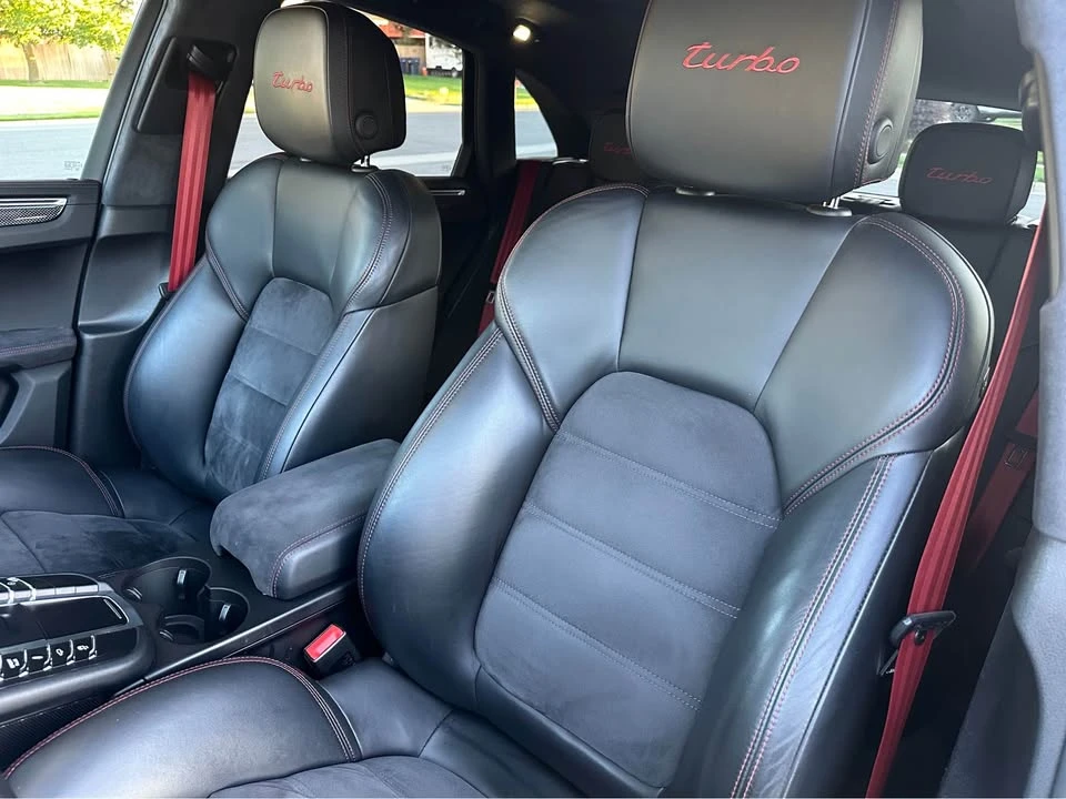 2017 Porsche Macan Turbo - Image 13 of 20