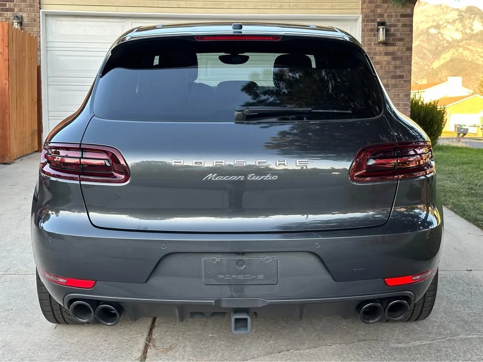 2017 Porsche Macan Turbo - Image 7 of 20