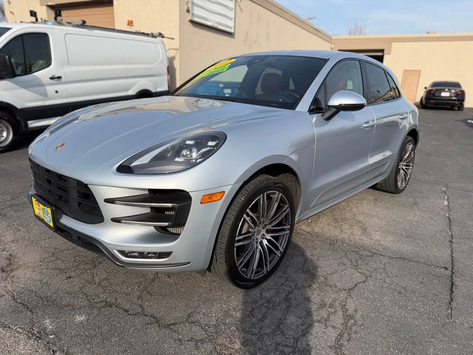 2017 Porsche Macan Turbo - Image 7 of 20