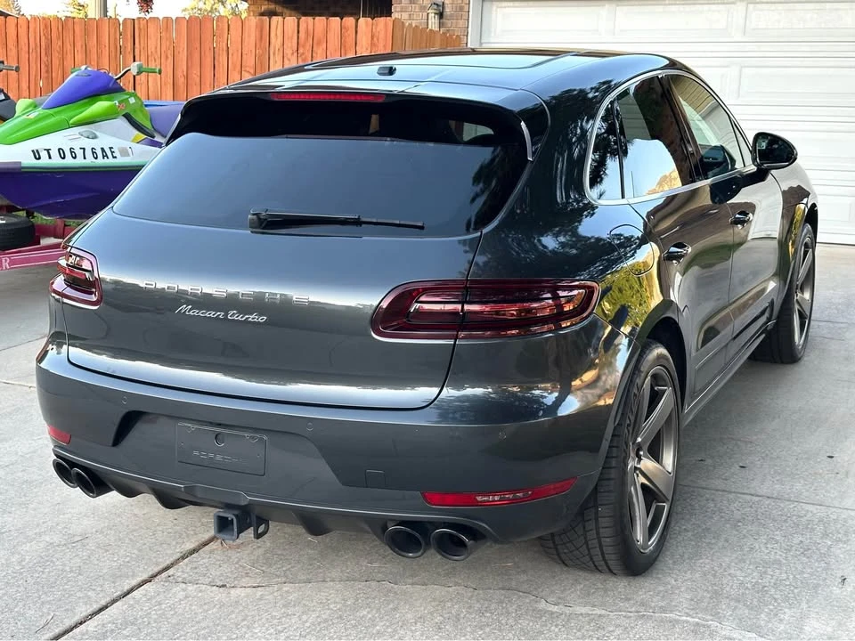 2017 Porsche Macan Turbo - Image 8 of 20