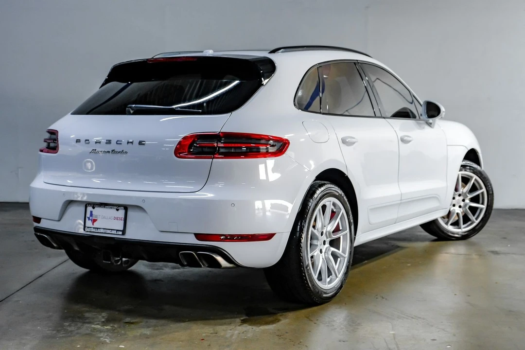 2017 Porsche Macan Turbo - Image 12 of 12