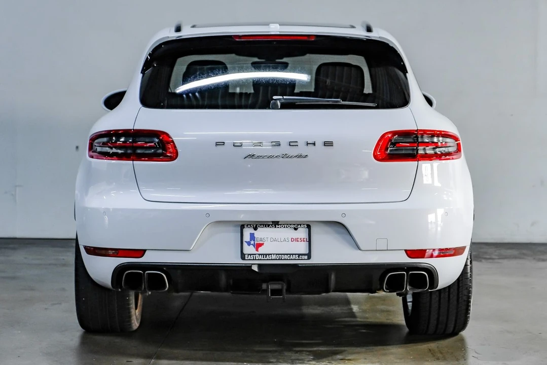 2017 Porsche Macan Turbo - Image 14 of 21