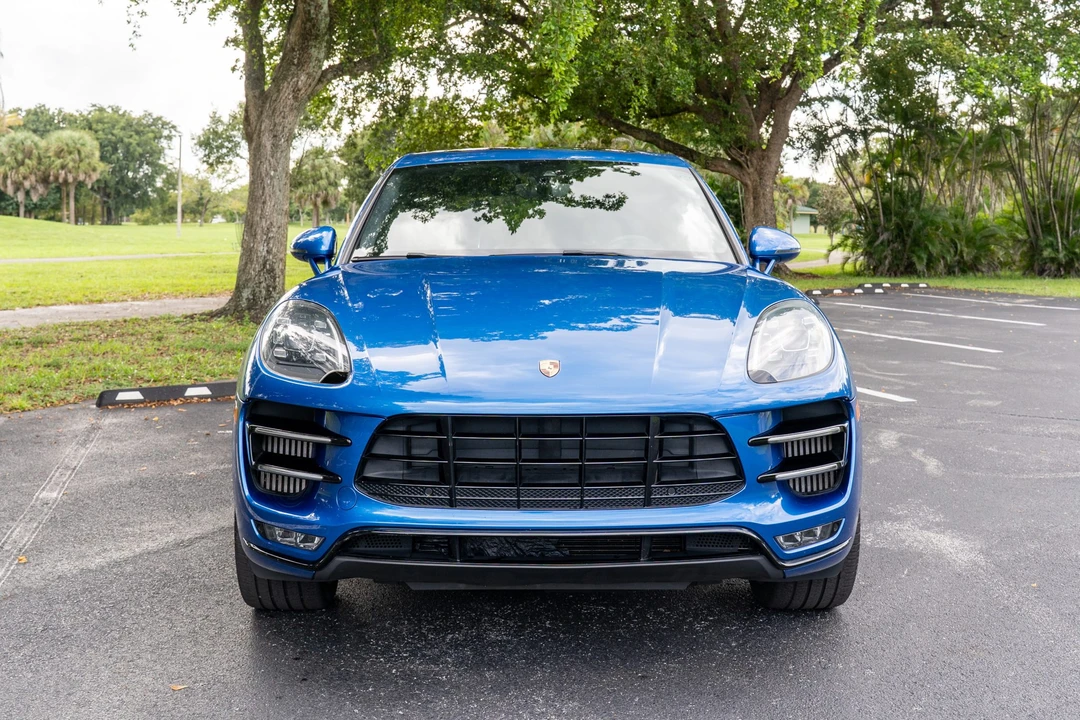 2017 Porsche Macan Turbo - Image 9 of 31