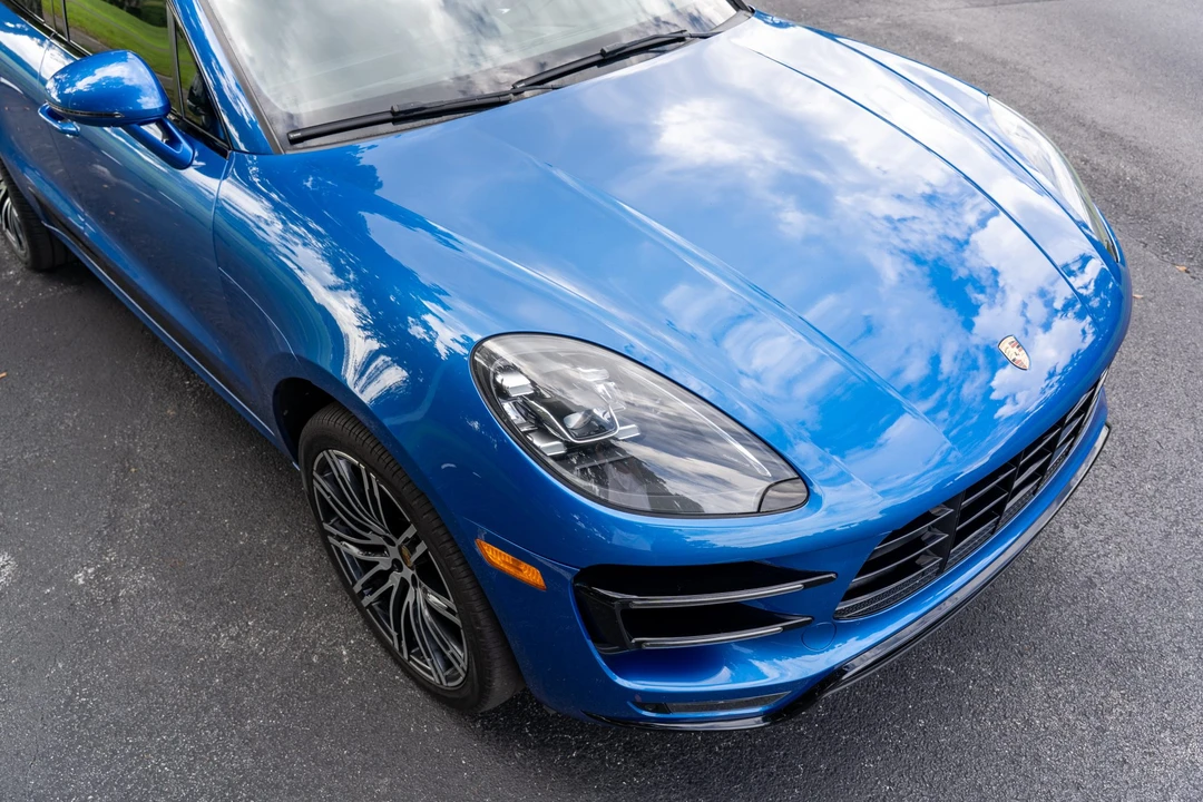 2017 Porsche Macan Turbo - Image 20 of 31