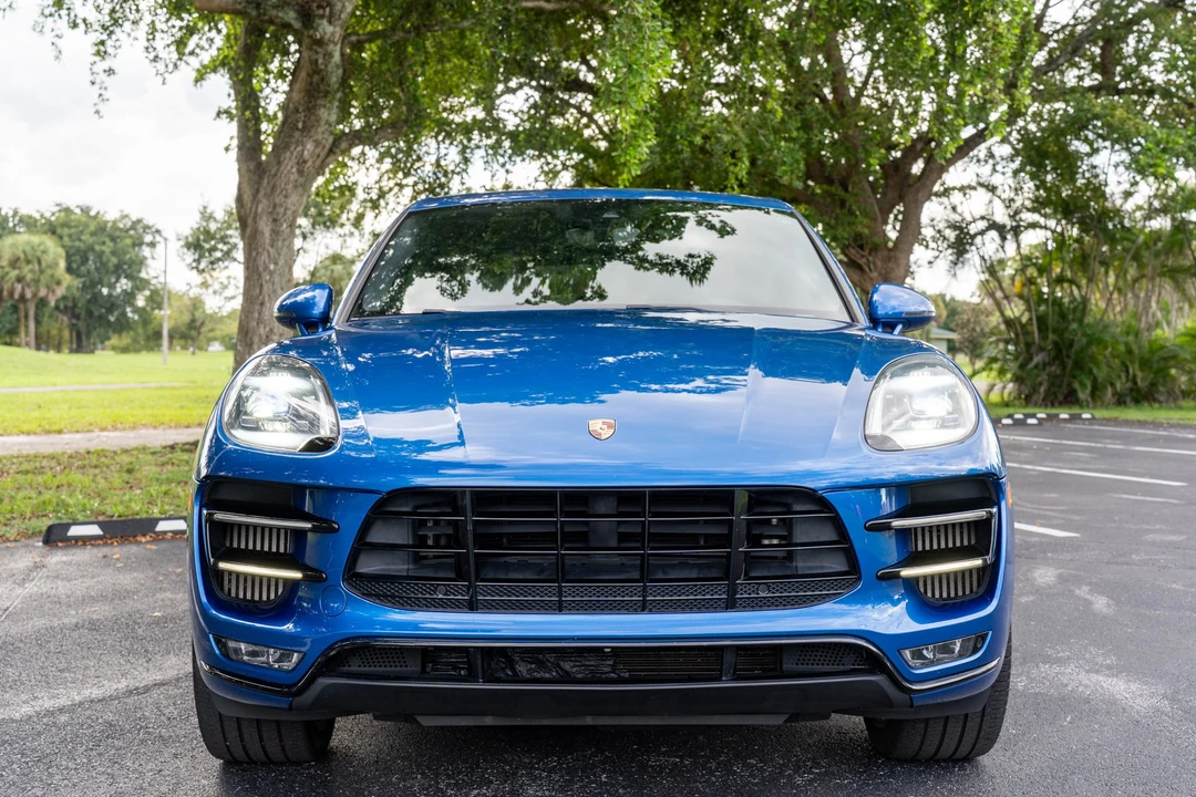 2017 Porsche Macan Turbo - Image 10 of 31