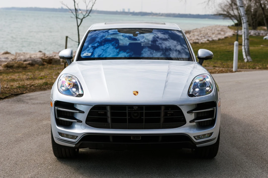 2017 Porsche Macan Turbo - Image 5 of 31