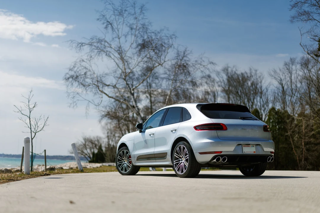 2017 Porsche Macan Turbo - Image 31 of 31