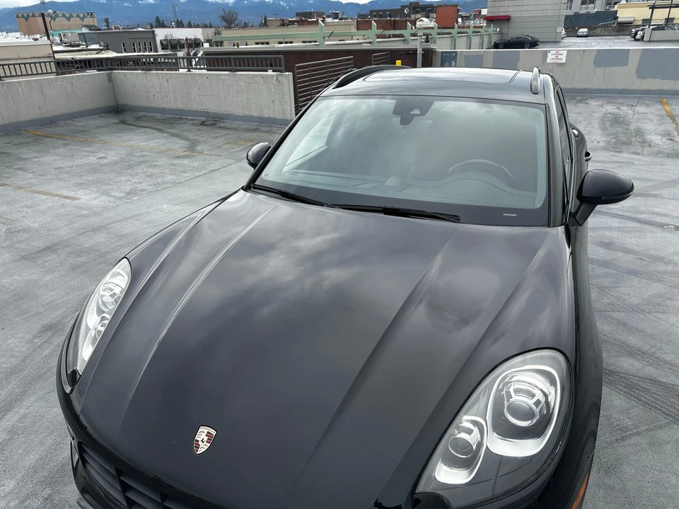 2017 Porsche Macan Turbo - Image 18 of 31