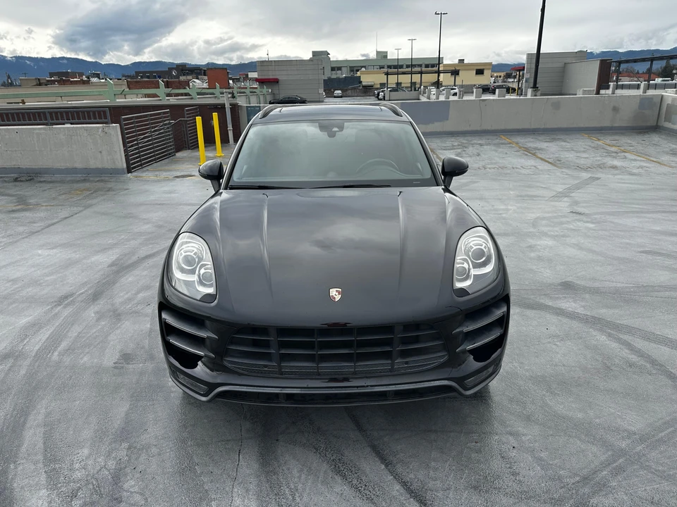 2017 Porsche Macan Turbo - Image 6 of 31