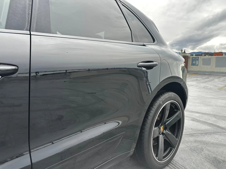 2017 Porsche Macan Turbo - Image 20 of 31