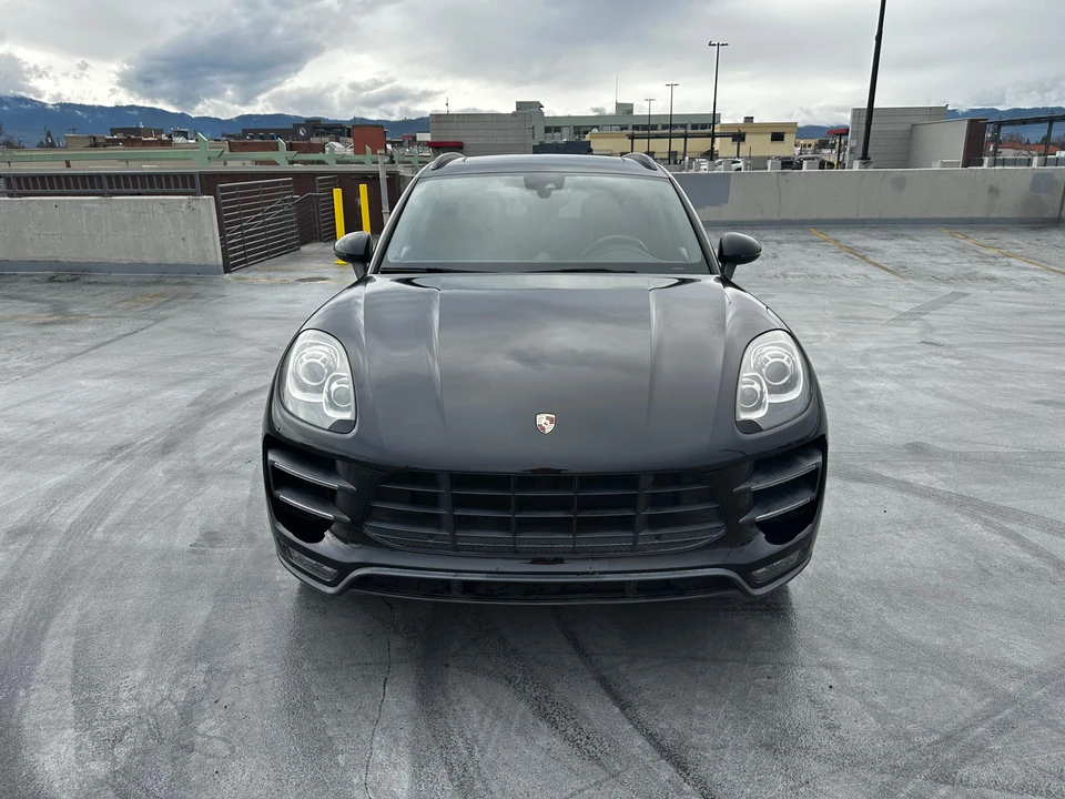 2017 Porsche Macan Turbo - Image 7 of 31