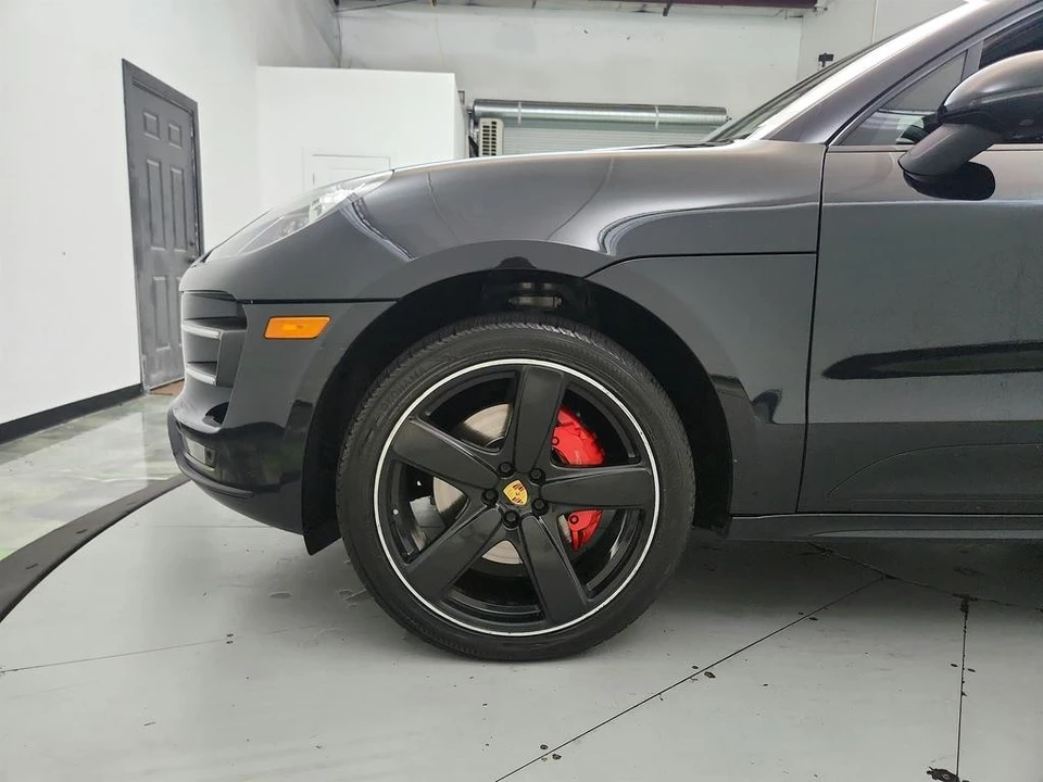 2017 Porsche Macan Turbo - Image 31 of 31