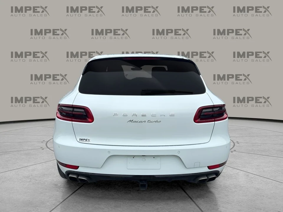 2017 Porsche Macan Turbo - Image 4 of 31