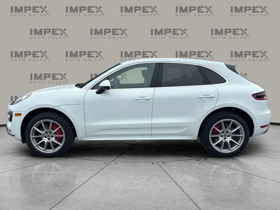 2017 Porsche Macan Turbo - Image 2 of 31