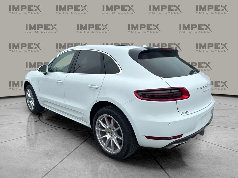 2017 Porsche Macan Turbo - Image 3 of 31