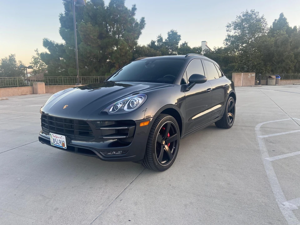2017 Porsche Macan Turbo - Image 6 of 31