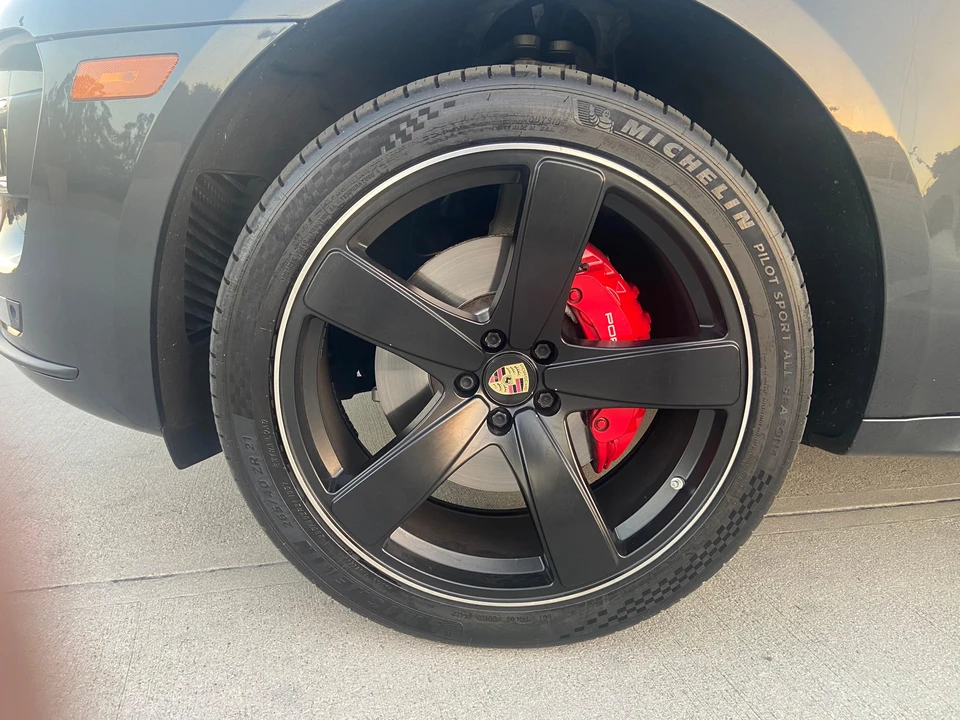 2017 Porsche Macan Turbo - Image 22 of 31