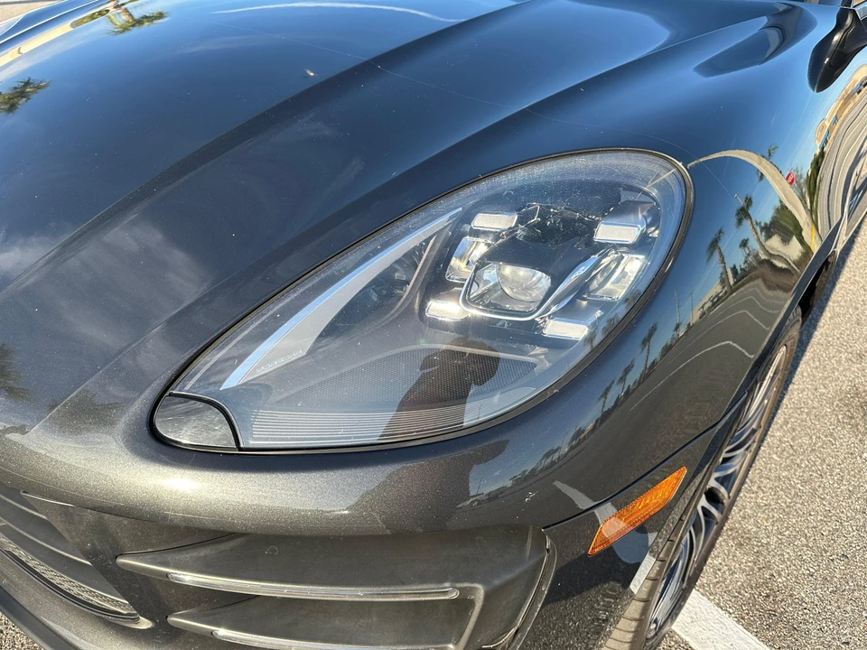 2017 Porsche Macan Turbo - Image 10 of 31