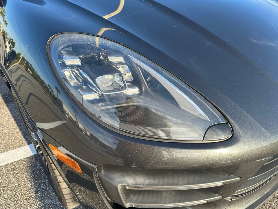 2017 Porsche Macan Turbo - Image 9 of 31