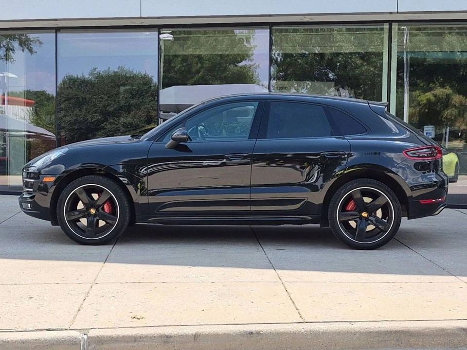 2017 Porsche Macan Turbo - Image 2 of 5