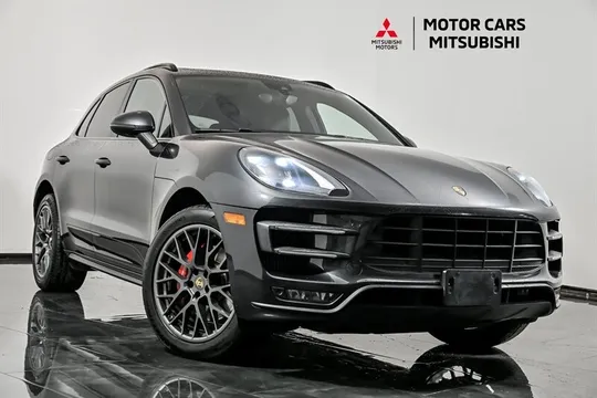 2017 Porsche Macan Turbo