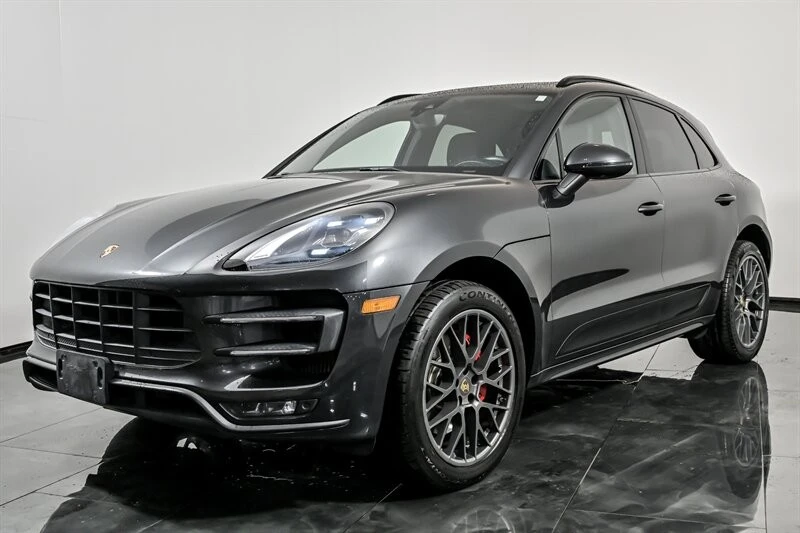 2017 Porsche Macan Turbo - Image 5 of 31