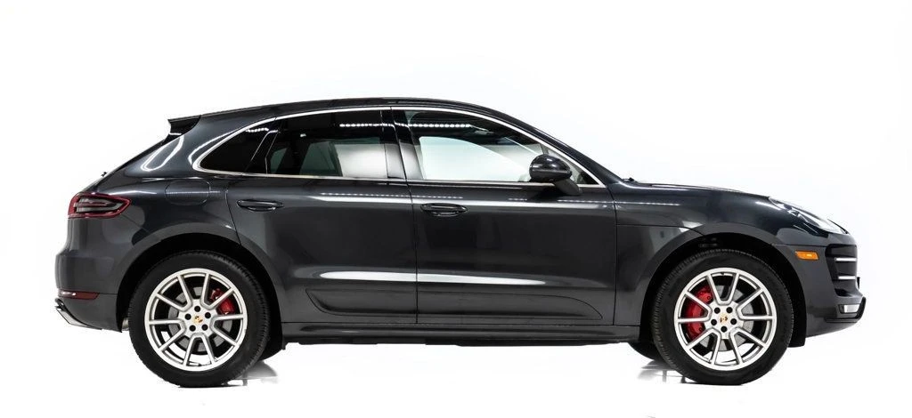 2017 Porsche Macan Turbo - Image 4 of 12