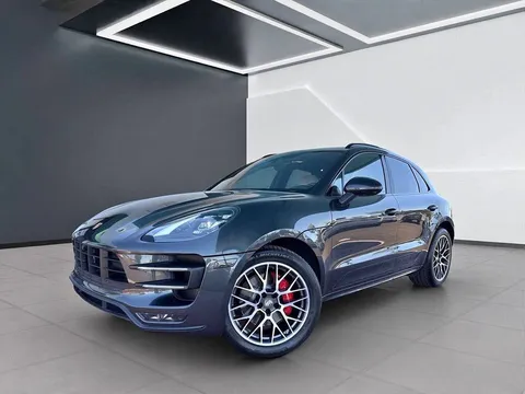 2017 Porsche Macan Turbo