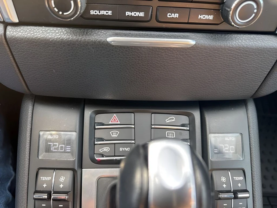 2017 Porsche Macan Turbo - Image 21 of 21