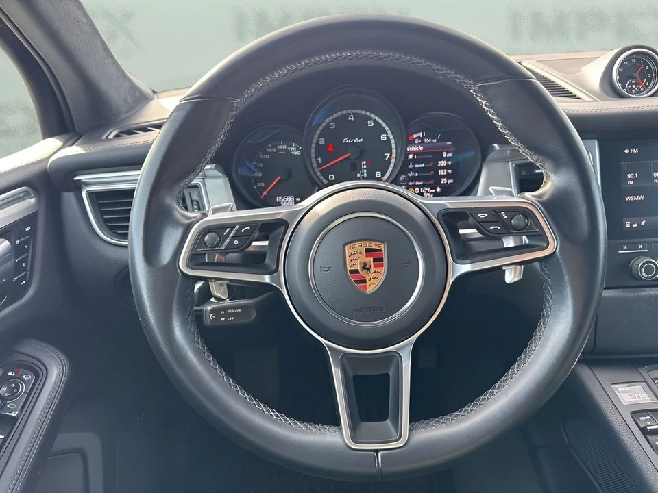 2017 Porsche Macan Turbo - Image 16 of 21