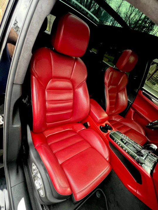 2017 Porsche Macan Turbo - Image 23 of 31