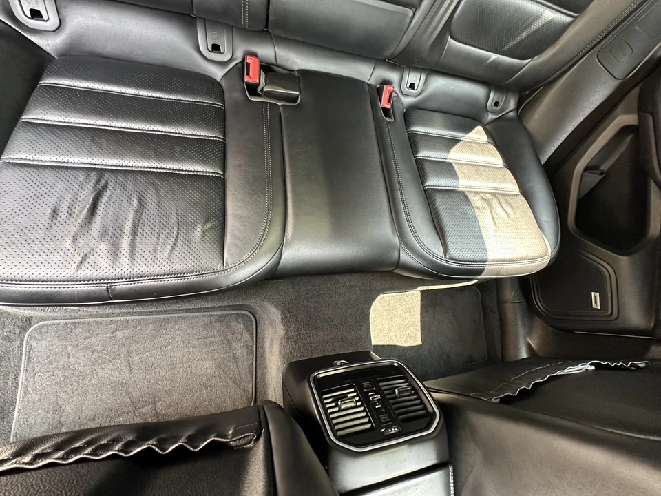 2017 Porsche Macan Turbo - Image 27 of 27