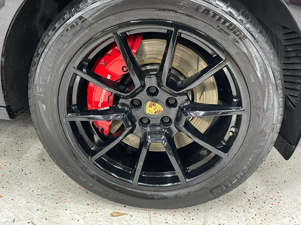 2017 Porsche Macan Turbo - Image 3 of 8