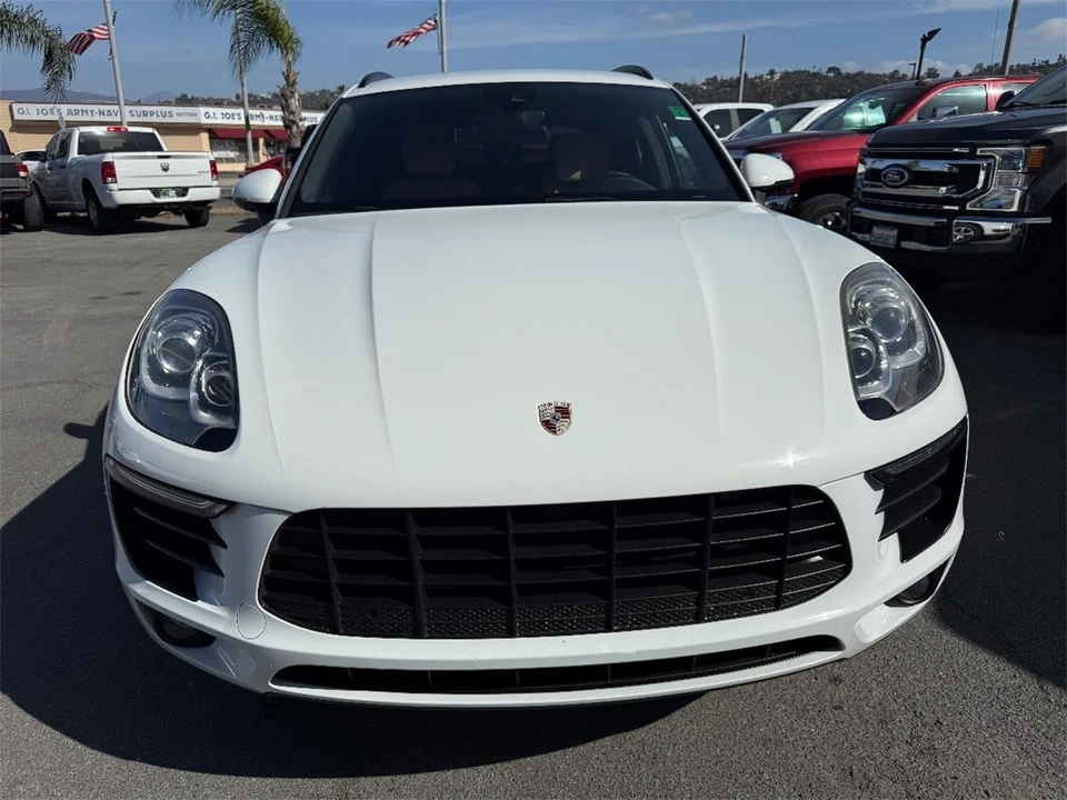 2017 Porsche Macan - Image 4 of 29