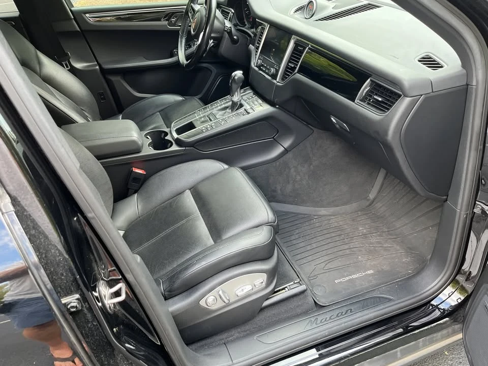 2017 Porsche Macan - Image 20 of 20