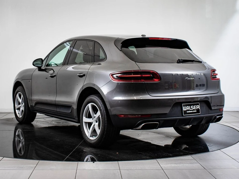 2017 Porsche Macan - Image 3 of 21