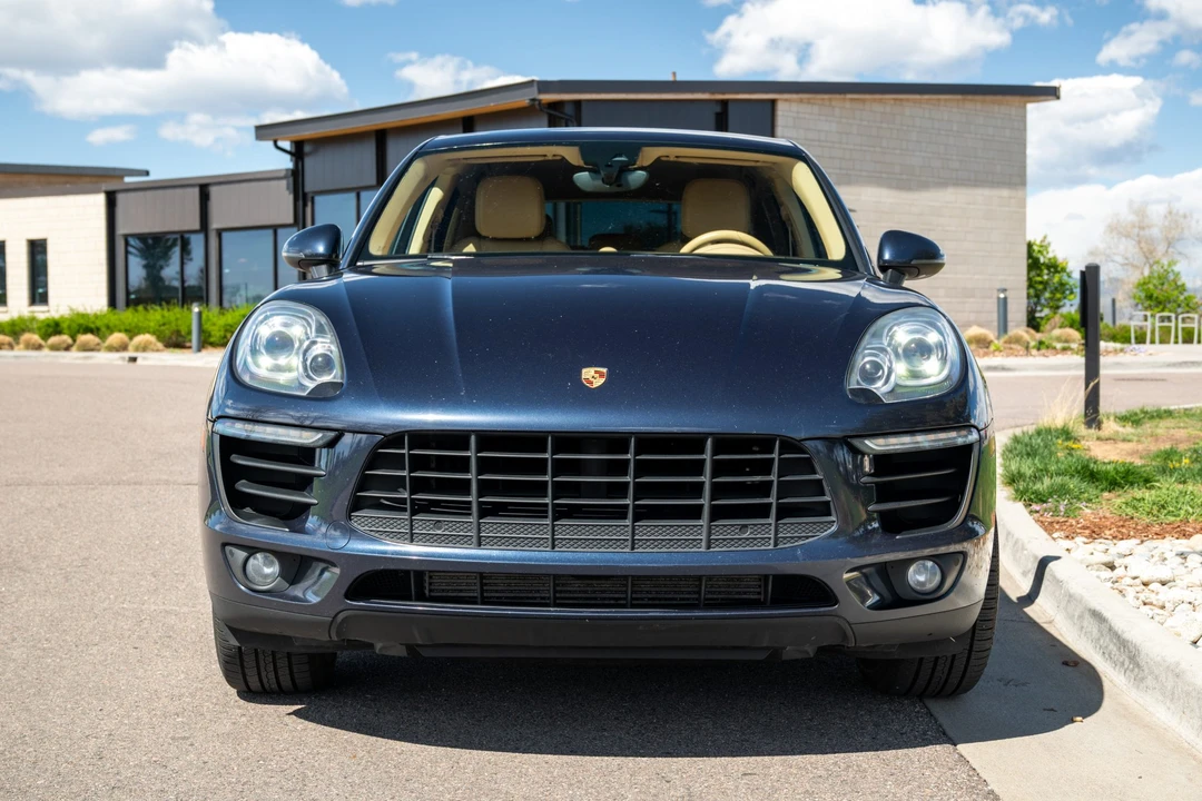 2017 Porsche Macan - Image 15 of 31