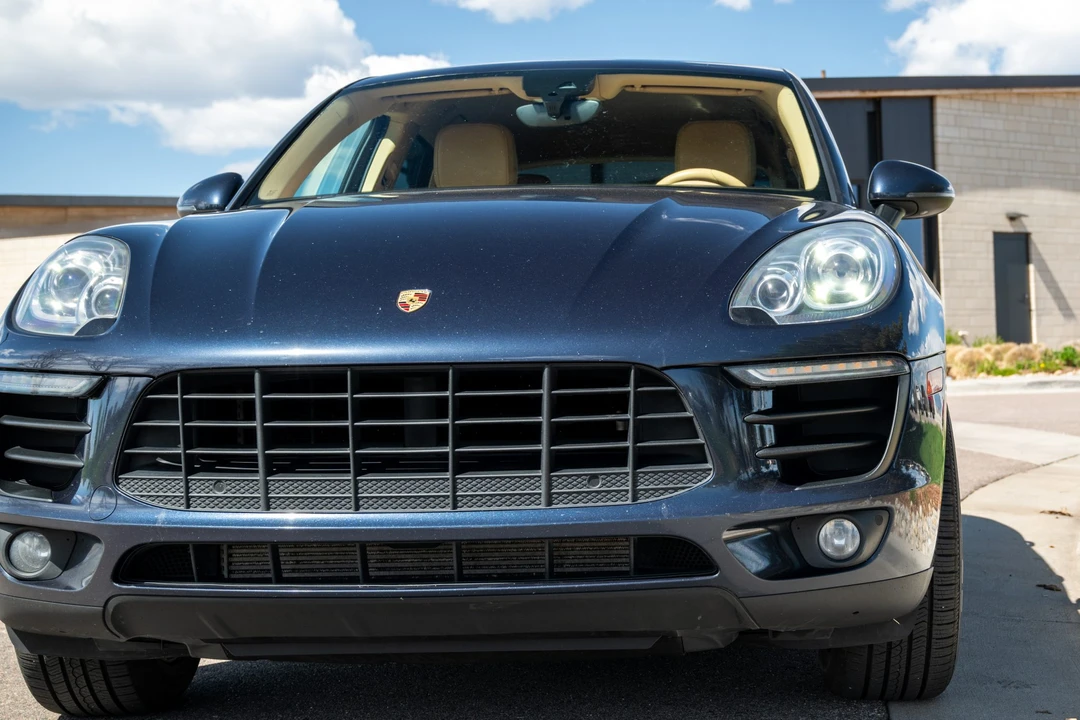 2017 Porsche Macan - Image 16 of 31