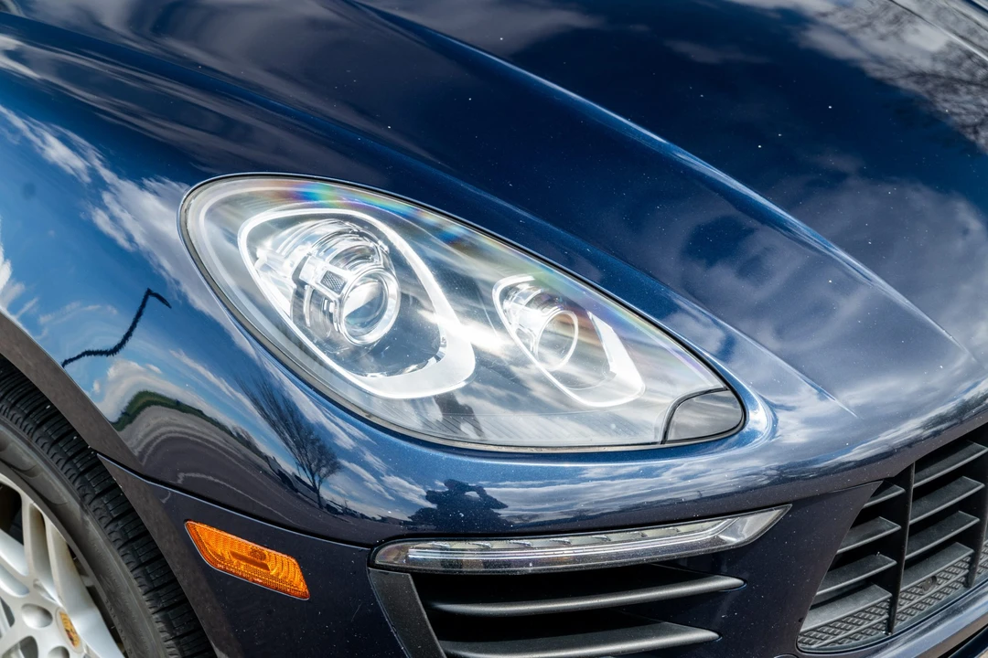 2017 Porsche Macan - Image 11 of 31