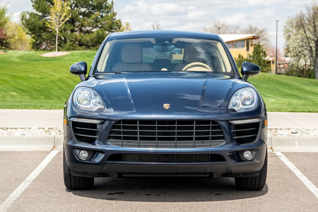 2017 Porsche Macan - Image 3 of 31
