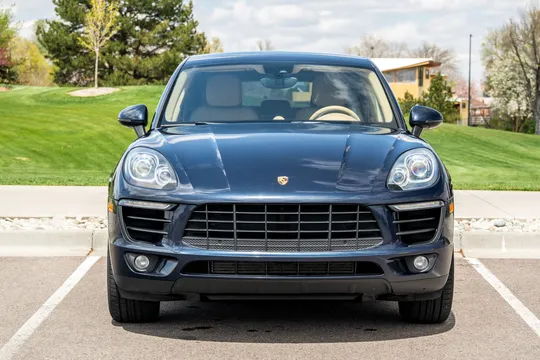 2017 Porsche Macan - Image 3 of 31