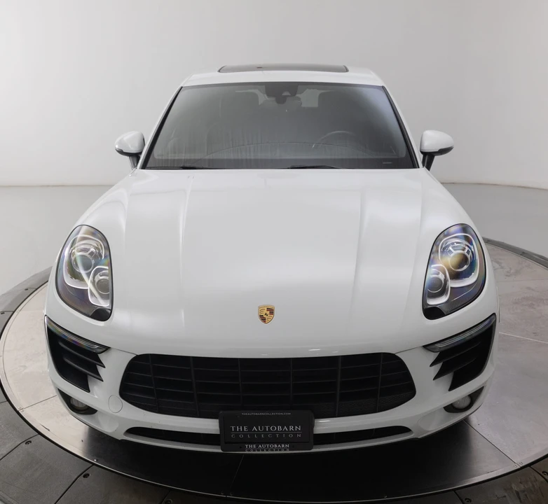 2017 Porsche Macan - Image 14 of 31
